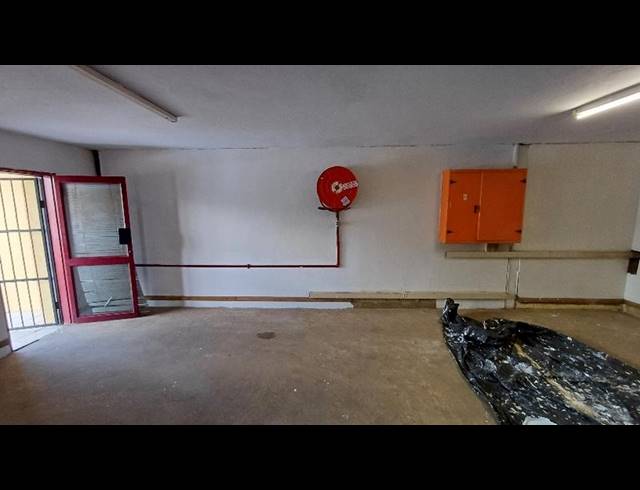 INDUSTRIAL PROPERTY TO RENT IN HENNOPSPARK